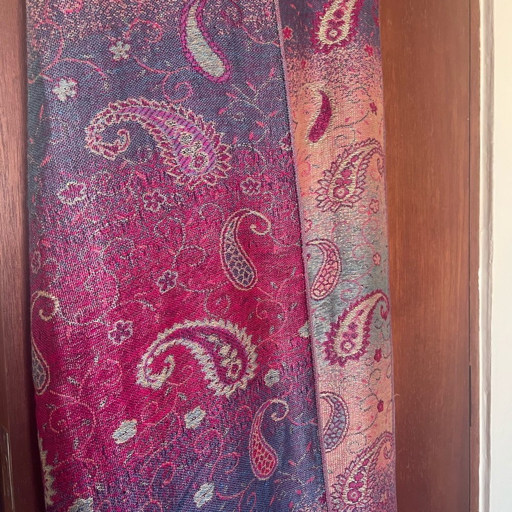“Pashmina” style scarf blue pink purple gold colors - Picture 7 of 9
